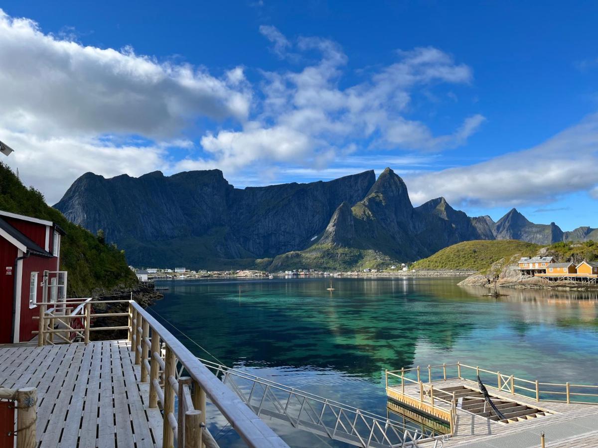 Lofoten Suite Apartments - Rostad Retro Rorbuer Reine Exteriér fotografie